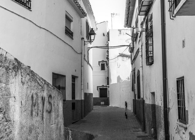 Calles del Centro Histórico de Baza protegido desde el año 2003. Acceso a La Alcazaba y al Campanario de La Mayor