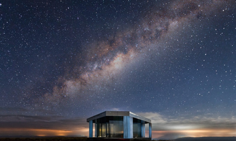 la casa del desierto de Gorafe, un proyecto pionero de vivienda autosuficiente realizada en cristal y acondicionada para soportar temperaturas extremas